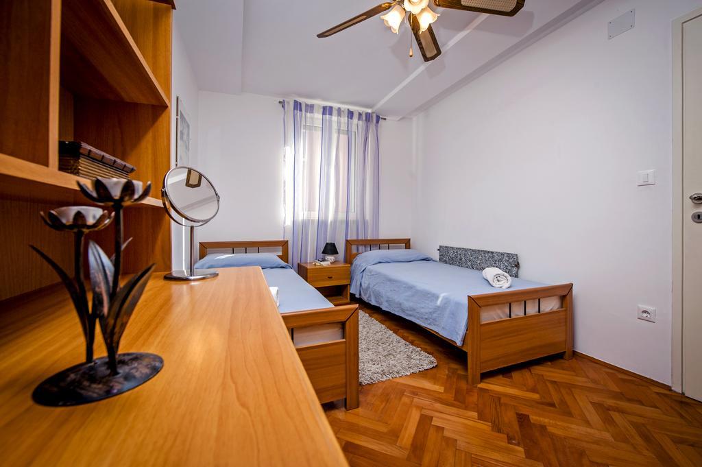 Rm Apartment Pusta Rovinj Exterior photo